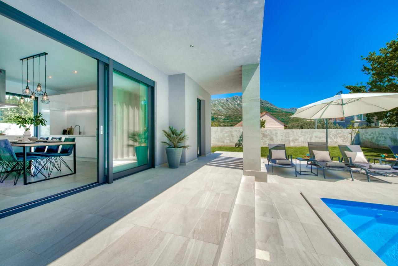 Villa Oasis - Your Luxury Home Away From Home Celopeci Экстерьер фото