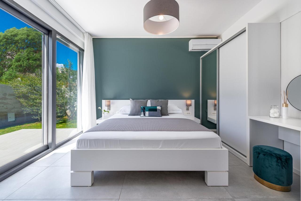 Villa Oasis - Your Luxury Home Away From Home Celopeci Экстерьер фото