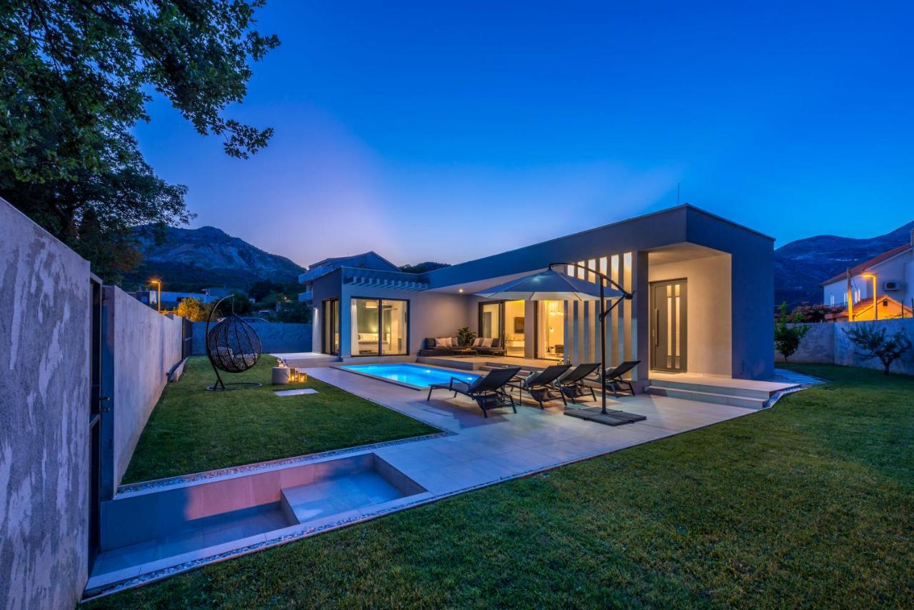 Villa Oasis - Your Luxury Home Away From Home Celopeci Экстерьер фото