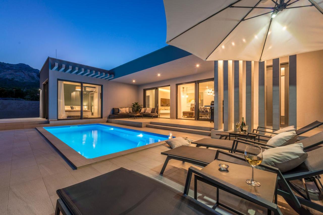 Villa Oasis - Your Luxury Home Away From Home Celopeci Экстерьер фото